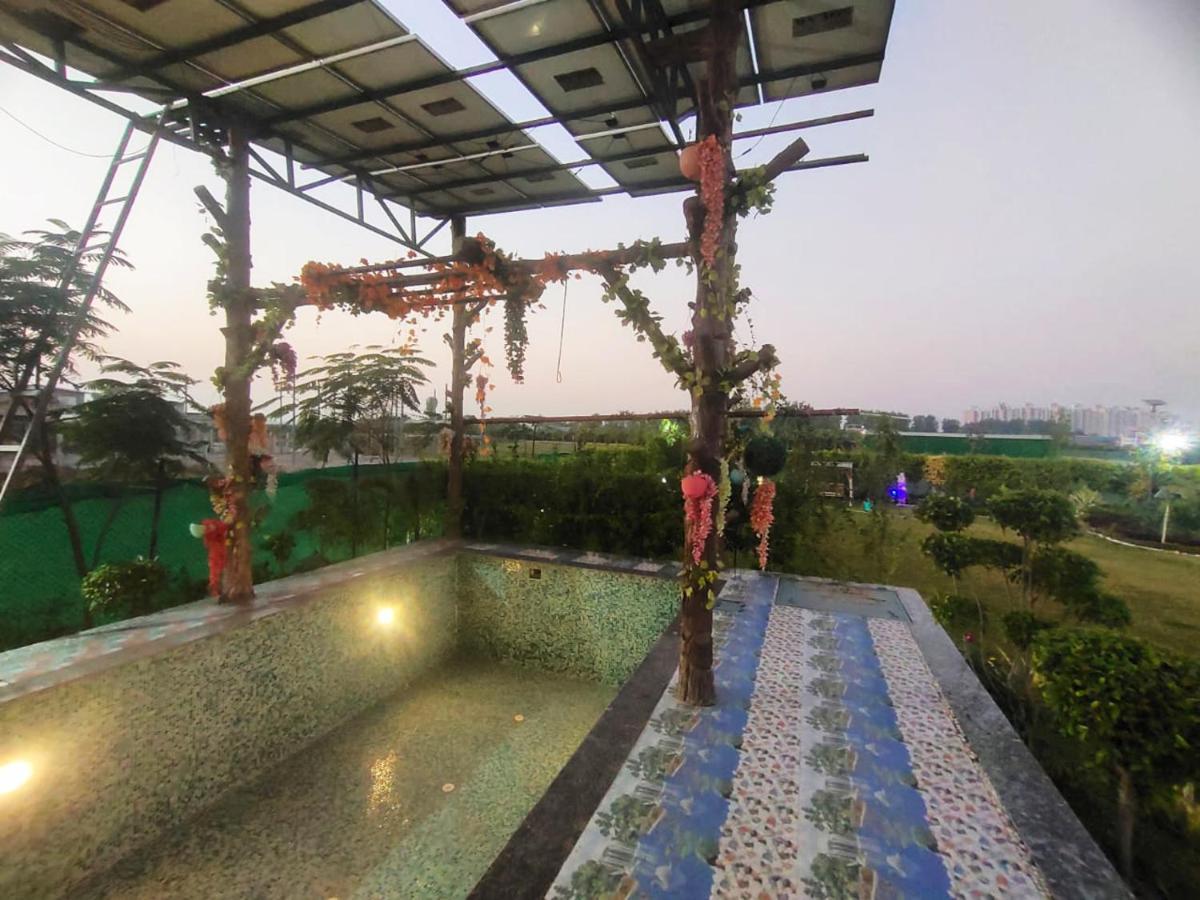Shaw Estate-Farm House For A Small Parties-Jp Farm Grander Noida Exterior foto
