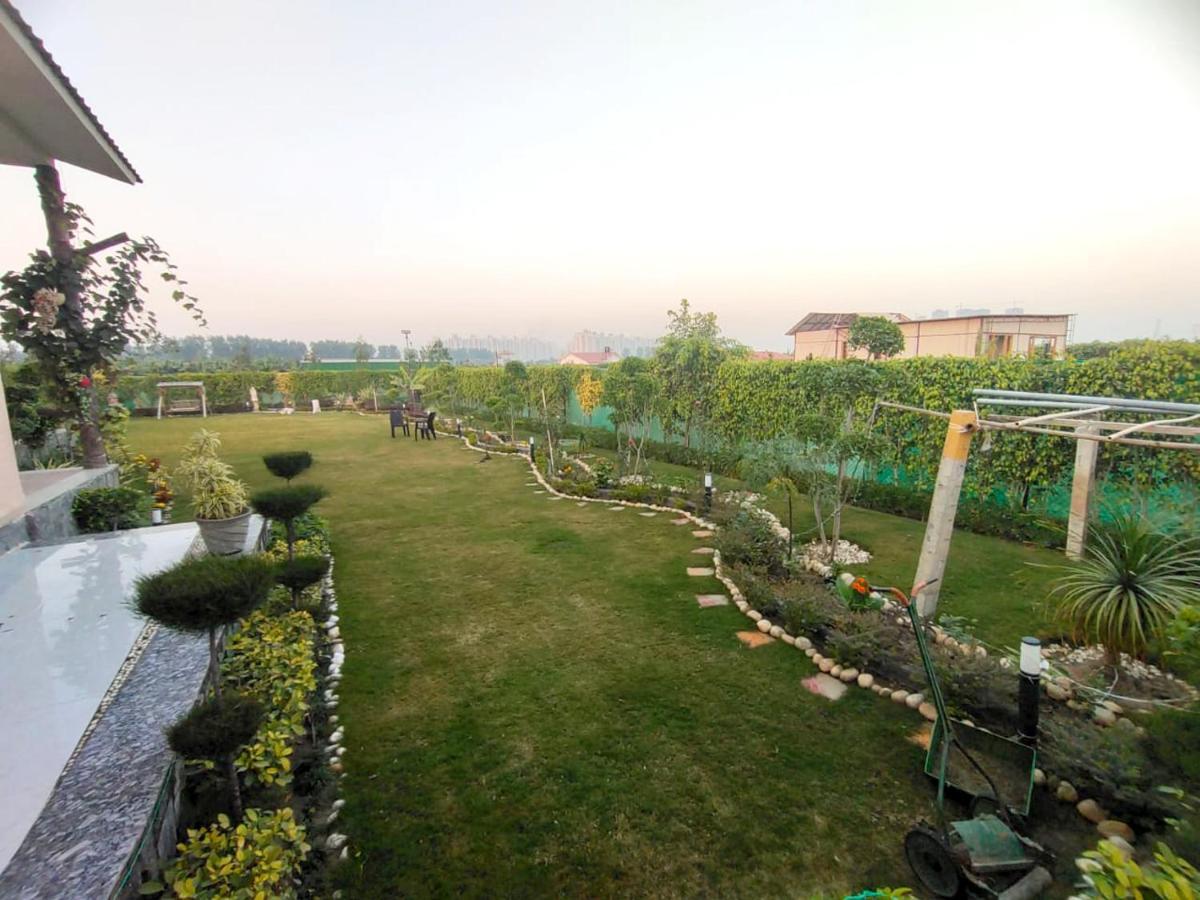 Shaw Estate-Farm House For A Small Parties-Jp Farm Grander Noida Exterior foto